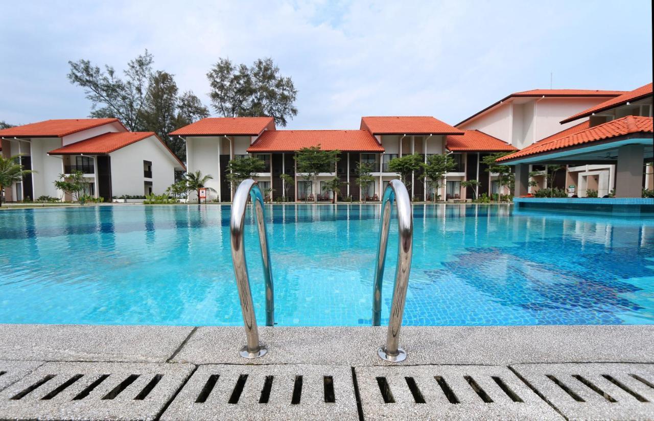 Villea Rompin Resort & Golf Kuala Rompin Exterior photo